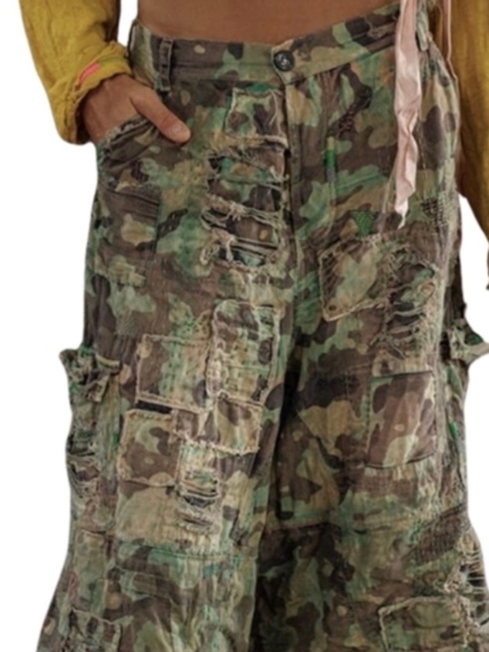 NWT-Magnolia Pearl Noah (Cargo) Shorts #190 - Picture 8 of 9